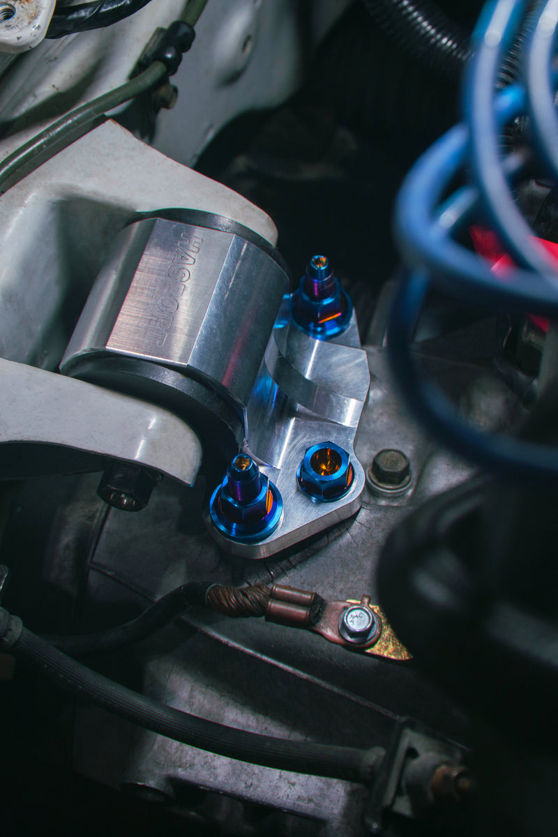 kitatatu　FTM-242 SpeedFactory Racing Titanium EG / DC Transmission Mount Hardware