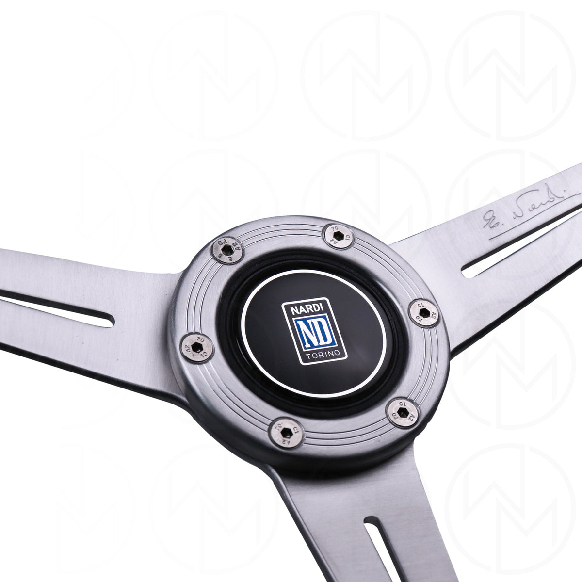 Nardi_Marine_Satin_Spokes_Logo