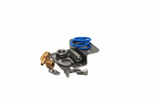 Load image into Gallery viewer, Bracket/Hardware Kit for 515xx and 525xx Series Regulators FUELAB