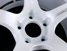 Load image into Gallery viewer, Advan Racing TC4 Wheels - White / 18x9.5 / 5x120 / +38