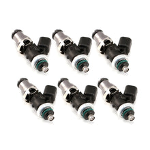 Load image into Gallery viewer, Injector Dynamics ID1300 R35 / VR38. 14mm  Adaptor Top GTR Set of 6