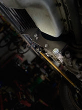 Load image into Gallery viewer, Dynamic Performance B-series Mid Plate