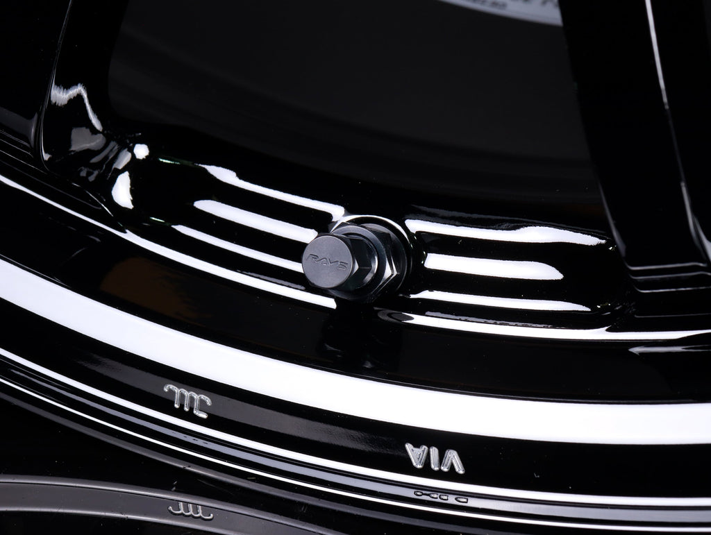 Volk Racing CE28N Plus - 17" Wheels - Gloss Black