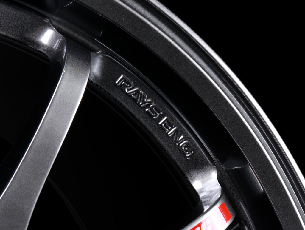 Volk Racing CE28SL Wheels - Formula Silver - 18x9.5 / 5x120 / +35