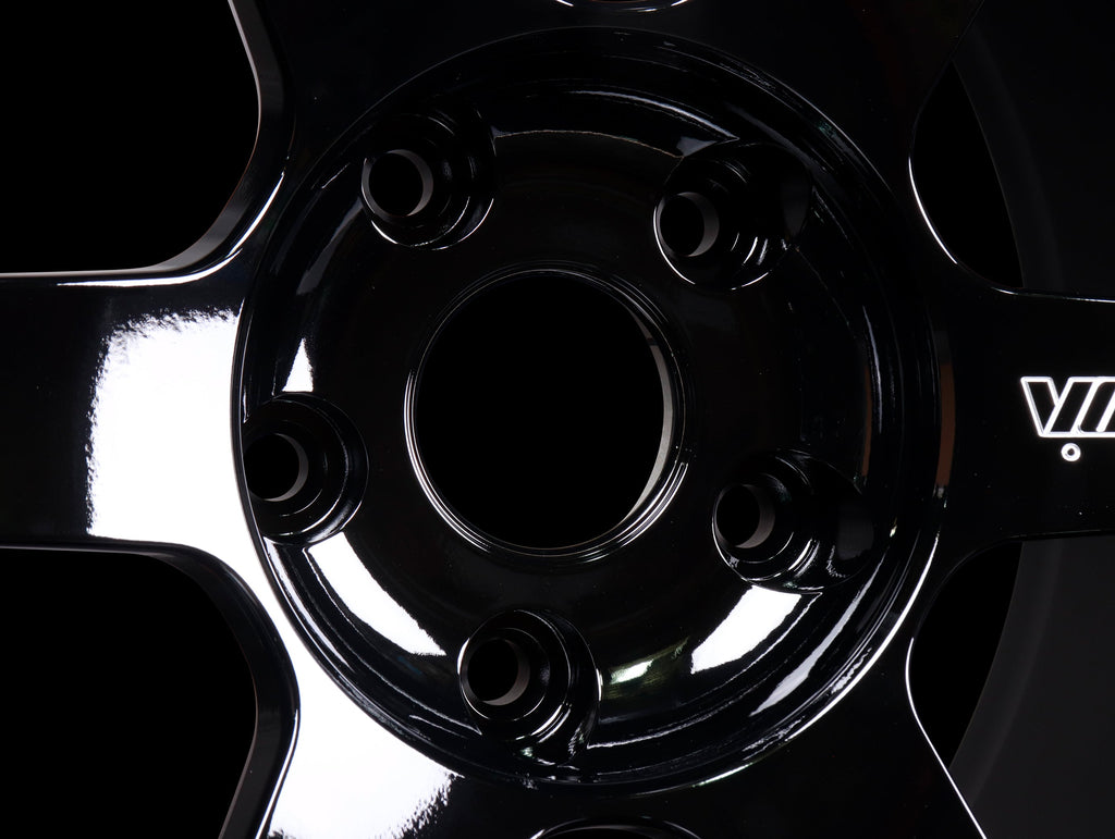 Volk Racing TE37 Saga S-Plus Time Attack Wheels - Black/Redot / 18x9.5 / 5x120 / +38