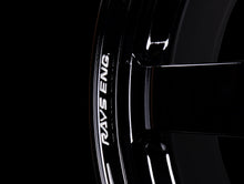 Load image into Gallery viewer, Volk Racing TE37 Saga S-Plus Time Attack Wheels - Black/Redot / 18x9.5 / 5x120 / +38