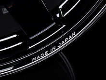 Load image into Gallery viewer, Volk Racing TE37 Saga S-Plus Time Attack Wheels - Black/Redot / 18x9.5 / 5x120 / +38