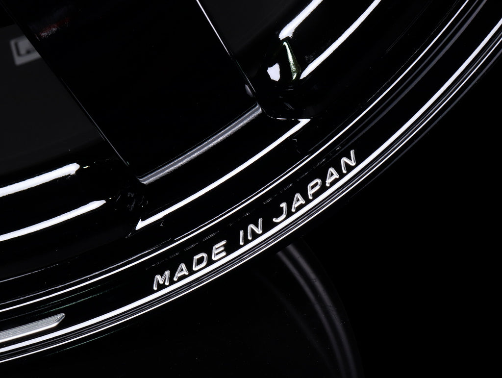 Volk Racing TE37 Saga S-Plus Time Attack Wheels - Black/Redot / 18x9.5 / 5x114