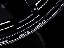 Load image into Gallery viewer, Volk Racing TE37 Saga S-Plus Time Attack Wheels - Black/Redot / 18x9.5 / 5x120 / +38