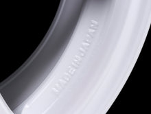 Load image into Gallery viewer, Volk Racing TE37 Sonic Wheels - Dash White 15x7 / 4x100 / +35