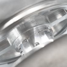 Load image into Gallery viewer, CT6RX-98106 TRIPLEX CERAMIC BALL BEARING OIL LUBRICATED TURBOCHARGER (2600 HP)