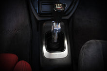 Load image into Gallery viewer, Shift Plate Trim