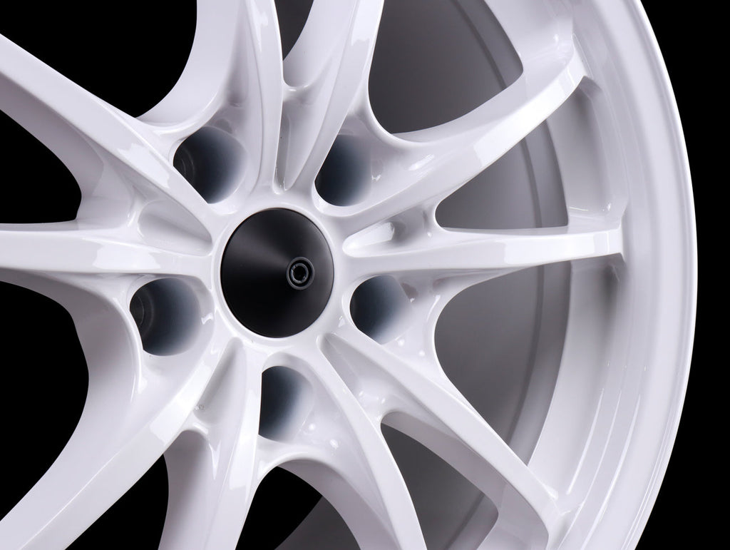 Mugen MC10 White Wheel - 17x9.0 / 5x114