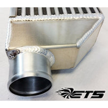 Load image into Gallery viewer, ETS 95-99 Mitsubishi Eclipse 2G 7 Street Intercooler (2.5 In/Out) - Mitsubishi Eclipse 2G