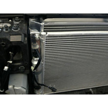 Load image into Gallery viewer, Mishimoto 09+ Nissan 370Z Manual Radiator